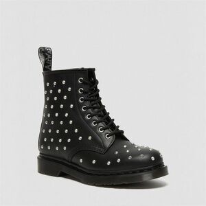 Dr. Martens Wanama Leather Lace Up Boots UNISEX